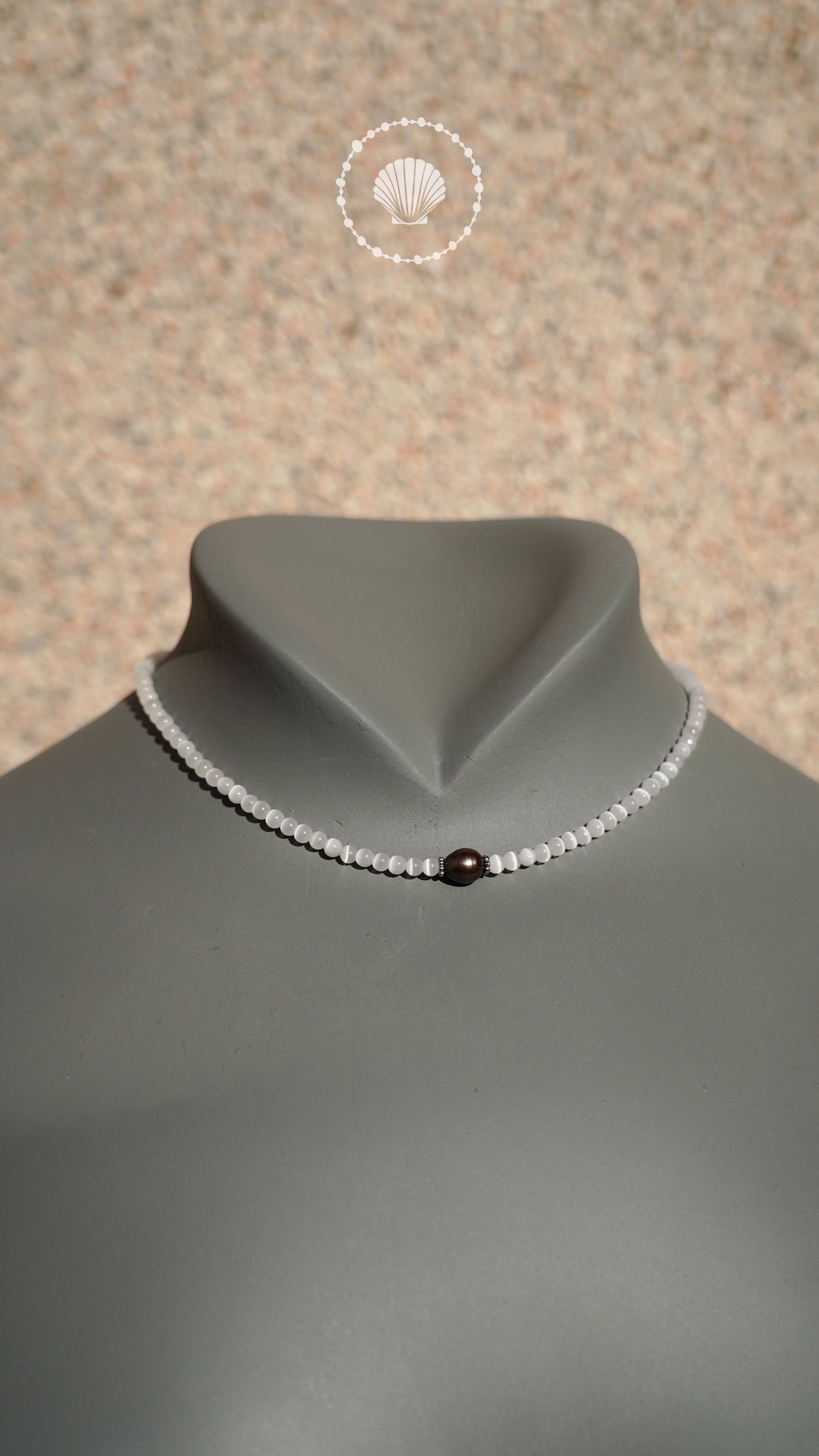 Belyness Bijoux bijou unisexe perle naturelle acier inoxydable tendance femme homme enfants personnalisable artisanaux fait main perle de culture d’eau douce de nacre mode éco-responsable en pierres fines création upcycling recyclés écologique éthique matériaux durable bague minimaliste bohème chic authentique océan mer aventure collier bracelet bague surf été skate hiver automne printemps marque française français bellyness belynes bely ness nes belly bellynes beliness bellines belines