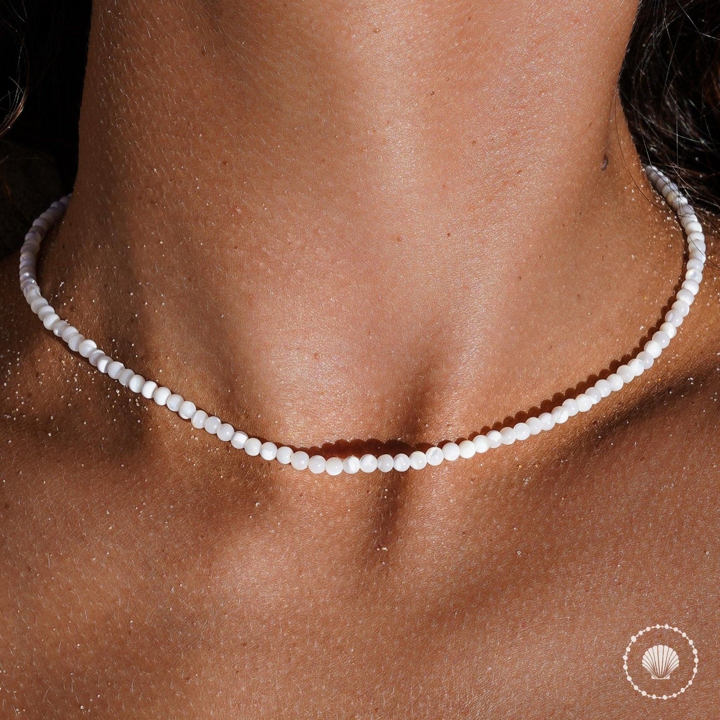 Le collier Duna Micro Belyness Bijoux acier inoxydable tendance femme artisanaux fait main perle de culture collier mode éco-responsable perles d’eau douce boucle d'oreilles perle de nacre bracelet en pierres fines bague en pierres naturelles création upcycling recyclés écologique éthique bracelet durable bague minimaliste bohème chic authentique océan mer aventure surf skate