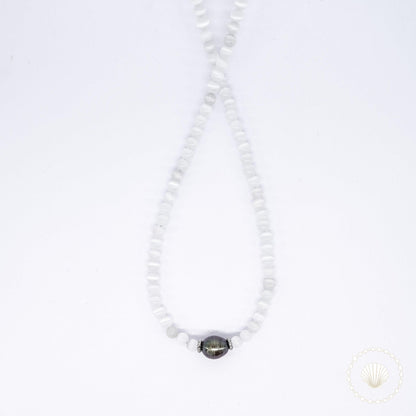 Collier Gonyo Le collier Duna Micro Belyness Bijoux acier inoxydable tendance femme artisanaux fait main perle d’eau douce collier mode éco-responsable perles de culture douce boucle d'oreilles perle de nacre bracelet en pierres fines bague en pierres naturelles création upcycling recyclés écologique éthique matériaux durable bague minimaliste bohème chic authentique océan mer aventure bijoux surf été skate bellyness belynes bely ness ness bely bellynes beliness bellines belines
