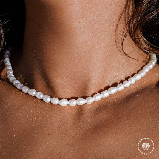 Le collier Rhizo belyness bijoux tendance femme artisanaux fait main perle de culture collier éco-responsable acier inoxydable perles d’eau douce naturelles boucle d'oreilles perle de nacre bracelet en pierres fines bague en pierres naturelles bagues faits main bracelet durable éthique inspiré de l’océan mode minimaliste