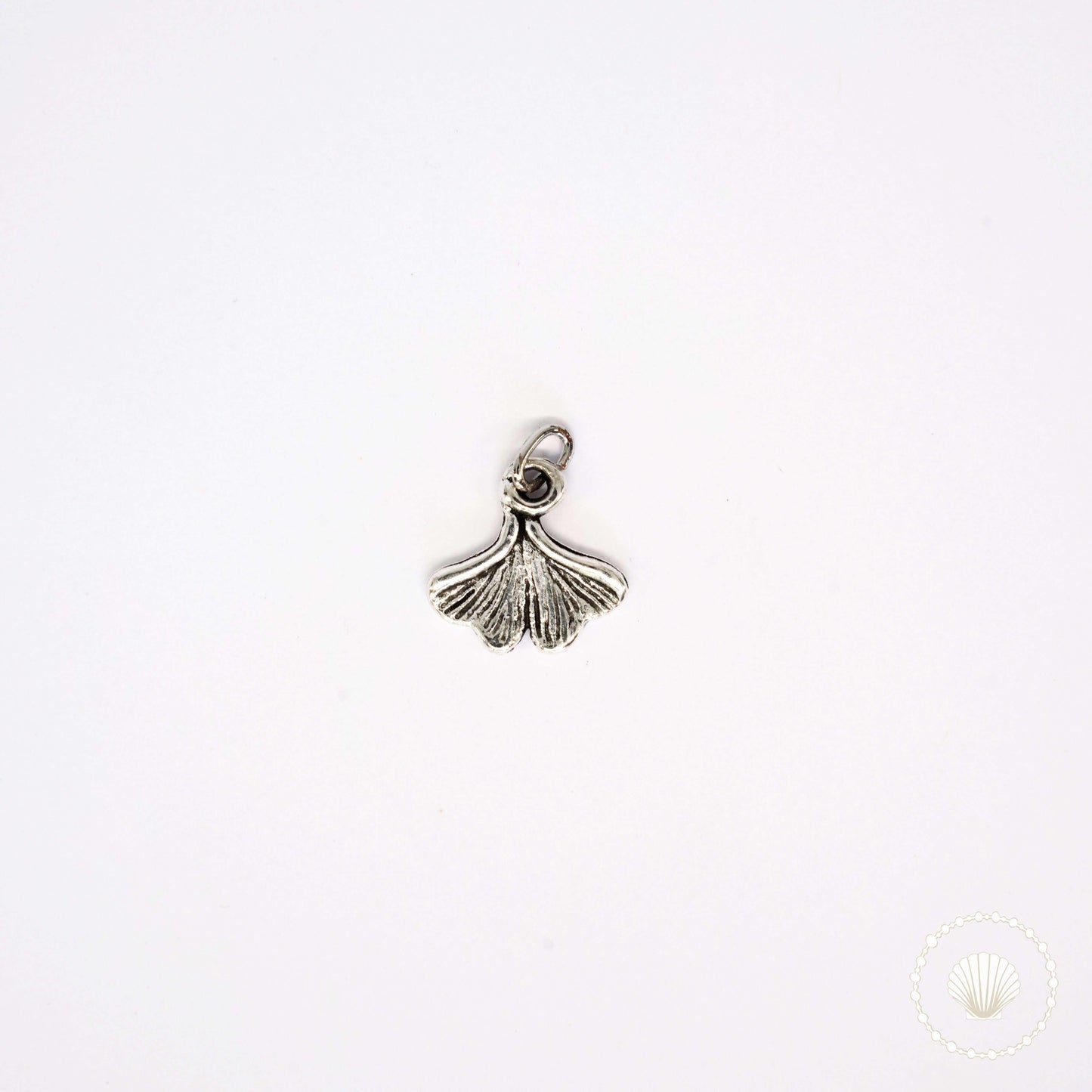 Pendentif feuille 11 : Ginkgo biloba Belyness Bijoux pendentif.