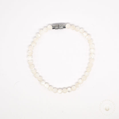 bracelet duna mini belyness bijoux tendance femme artisanaux fait main perle de culture d'eau douce collier éco-responsable perles d’eau douce naturelles boucle d'oreilles perle de nacre bracelet en pierres fines bague en pierres naturelles boucle d'oreilles faits main bracelet durable bague minimaliste